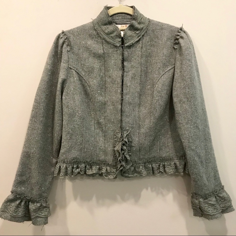 NWOT Zoe D Grey Blazer with Lace Details, Size PM